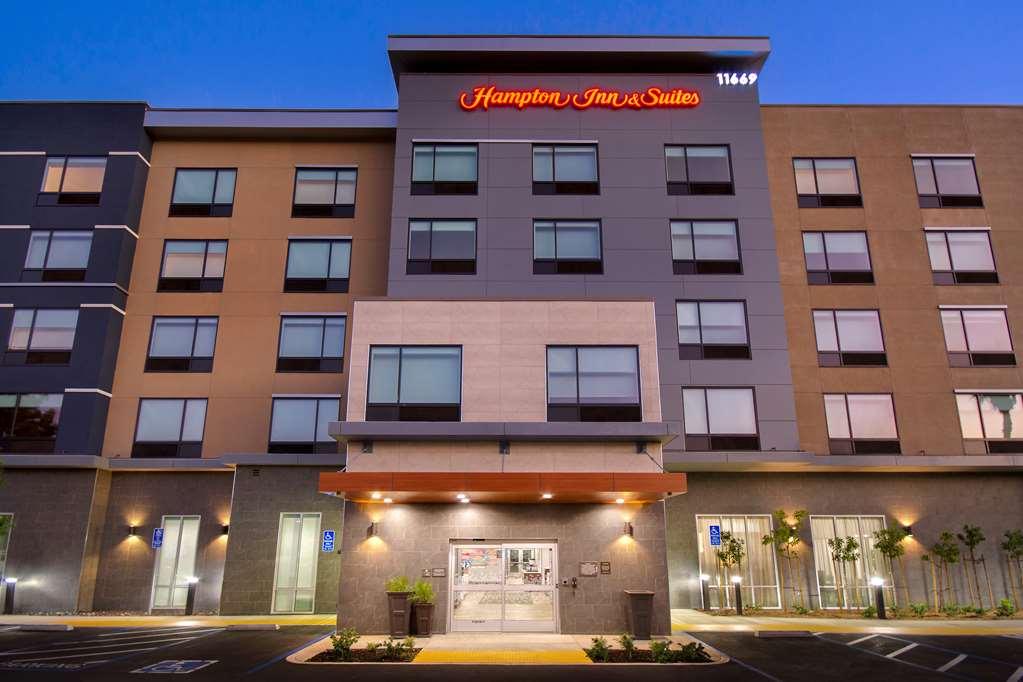 Hampton Inn & Suites Ontario Rancho Cucamonga Kültér fotó