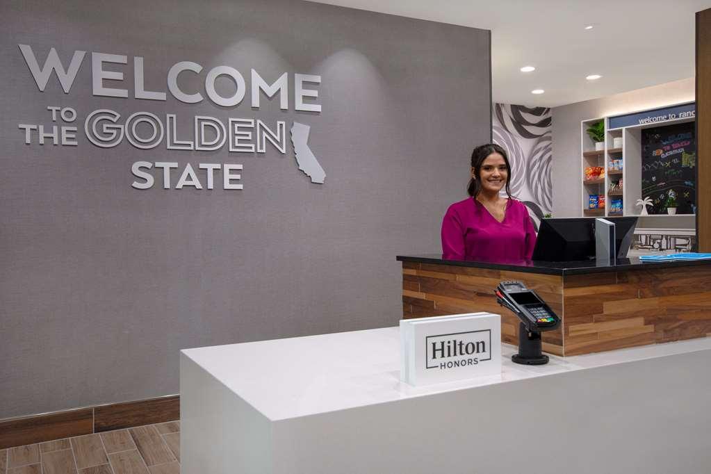 Hampton Inn & Suites Ontario Rancho Cucamonga Kültér fotó