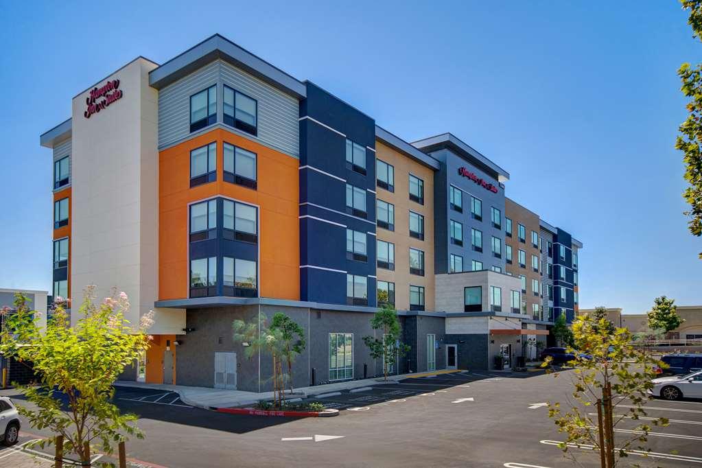 Hampton Inn & Suites Ontario Rancho Cucamonga Kültér fotó