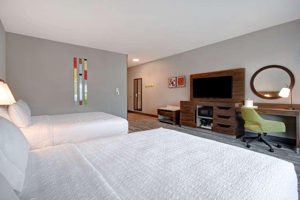 Hampton Inn & Suites Ontario Rancho Cucamonga Szoba fotó