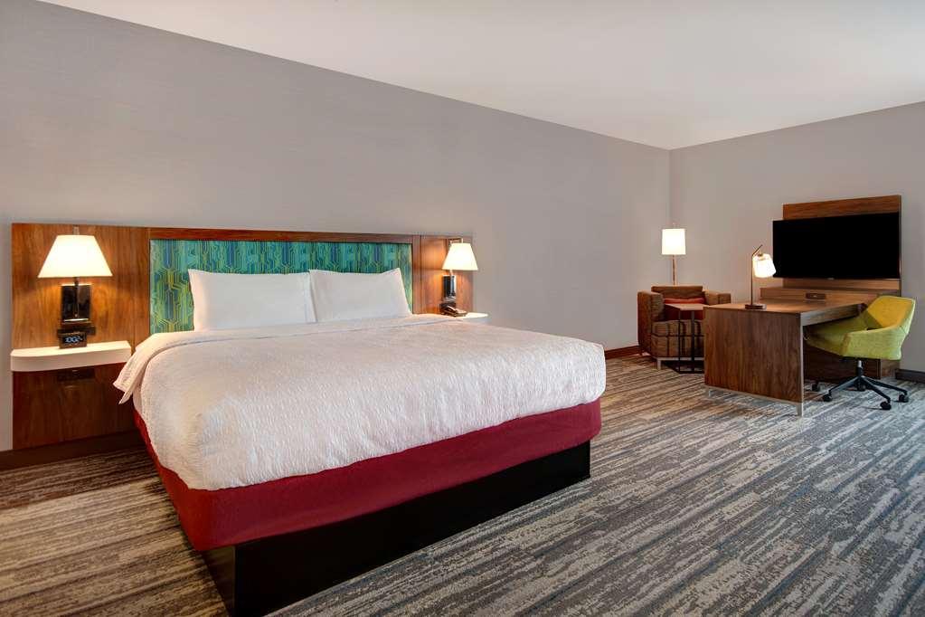 Hampton Inn & Suites Ontario Rancho Cucamonga Szoba fotó